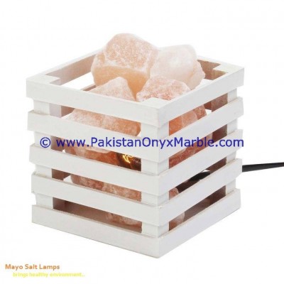 WHOLESALE HOUSEHOLD STORAGE HANDMADE WOODEN BASKET WITH HIMALAYAN SALT CHUNKS